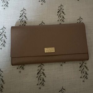 Kate Spade Tan Clutch Wallet